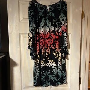 Honeyme Black and Green Floral Dress